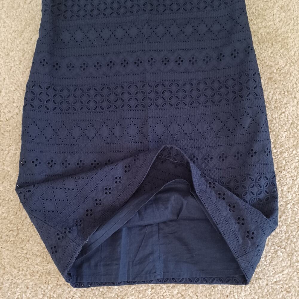 Izod Navy Blue Cotton Eyelet Shift Dress NWOT S - Picture 6 of 11
